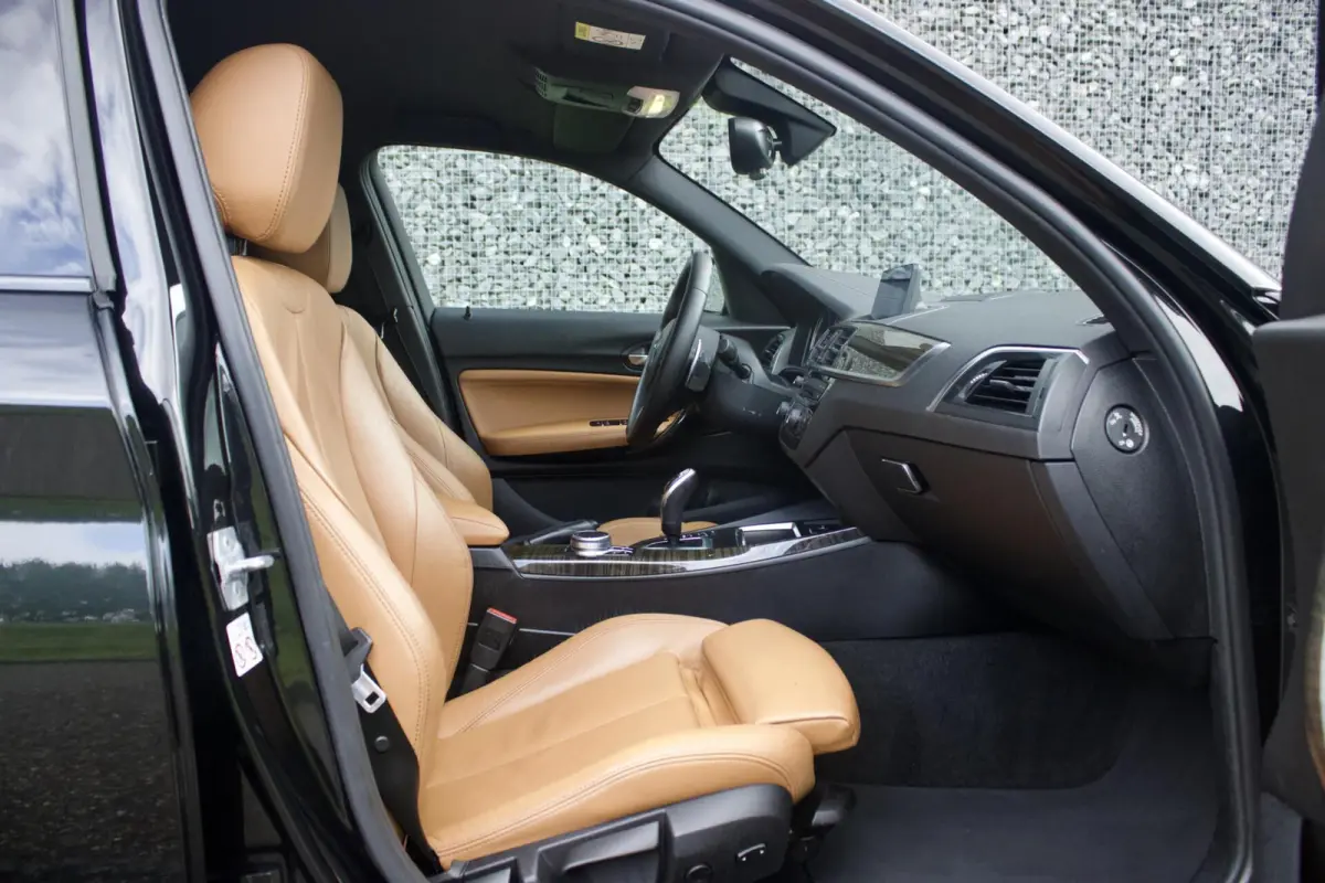 M140i Shadow | LCI2 - RWD - Navi Pro - Keyless