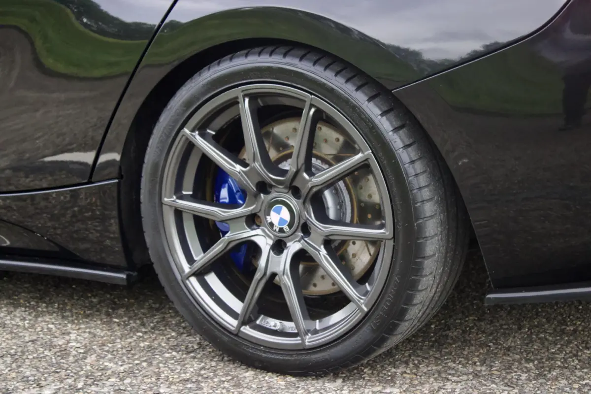 M140i Shadow | LCI2 - RWD - Navi Pro - Keyless