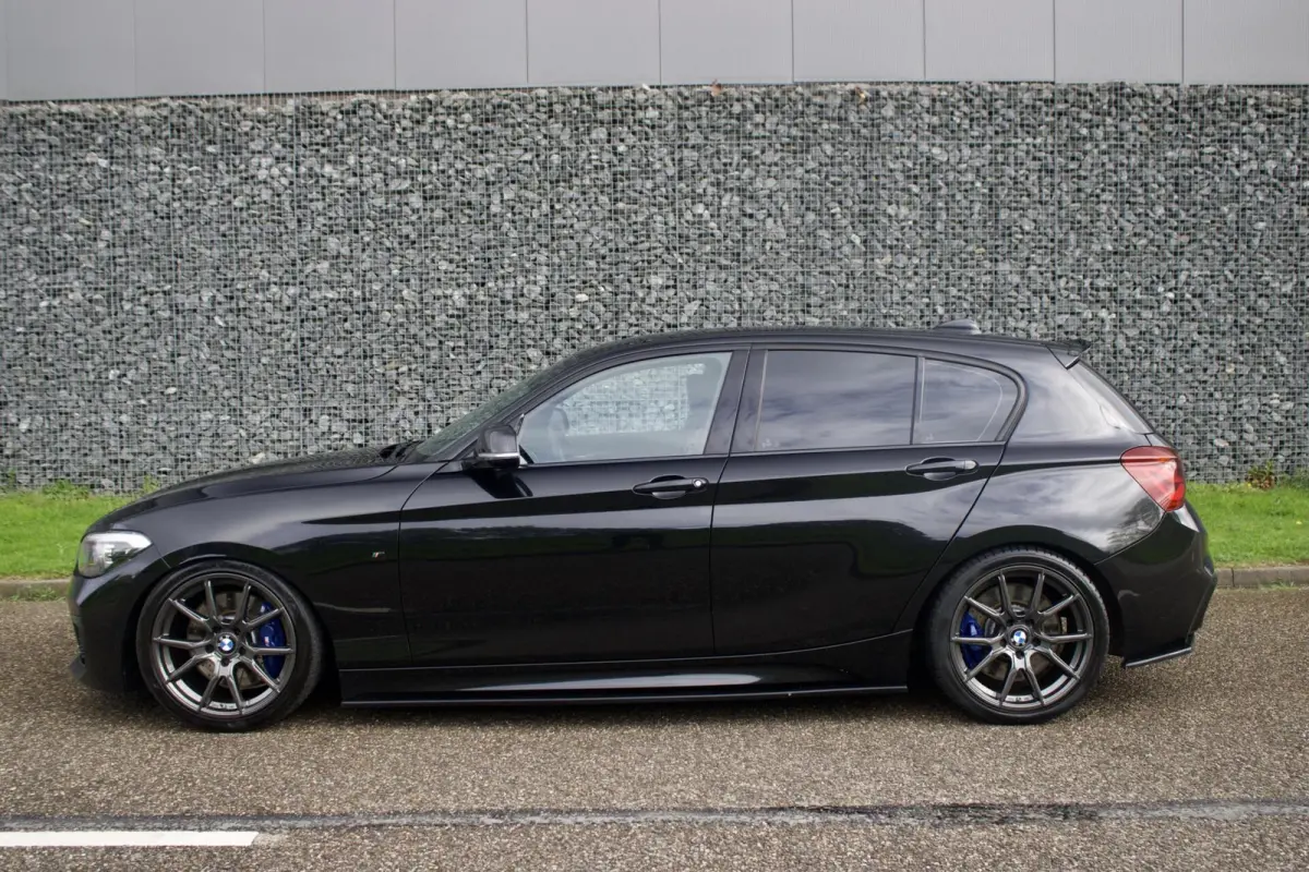 M140i Shadow | LCI2 - RWD - Navi Pro - Keyless