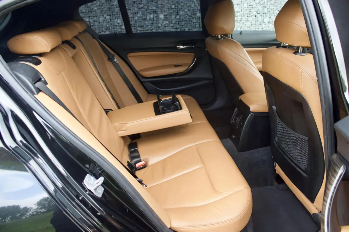 M140i Shadow | LCI2 - RWD - Navi Pro - Keyless