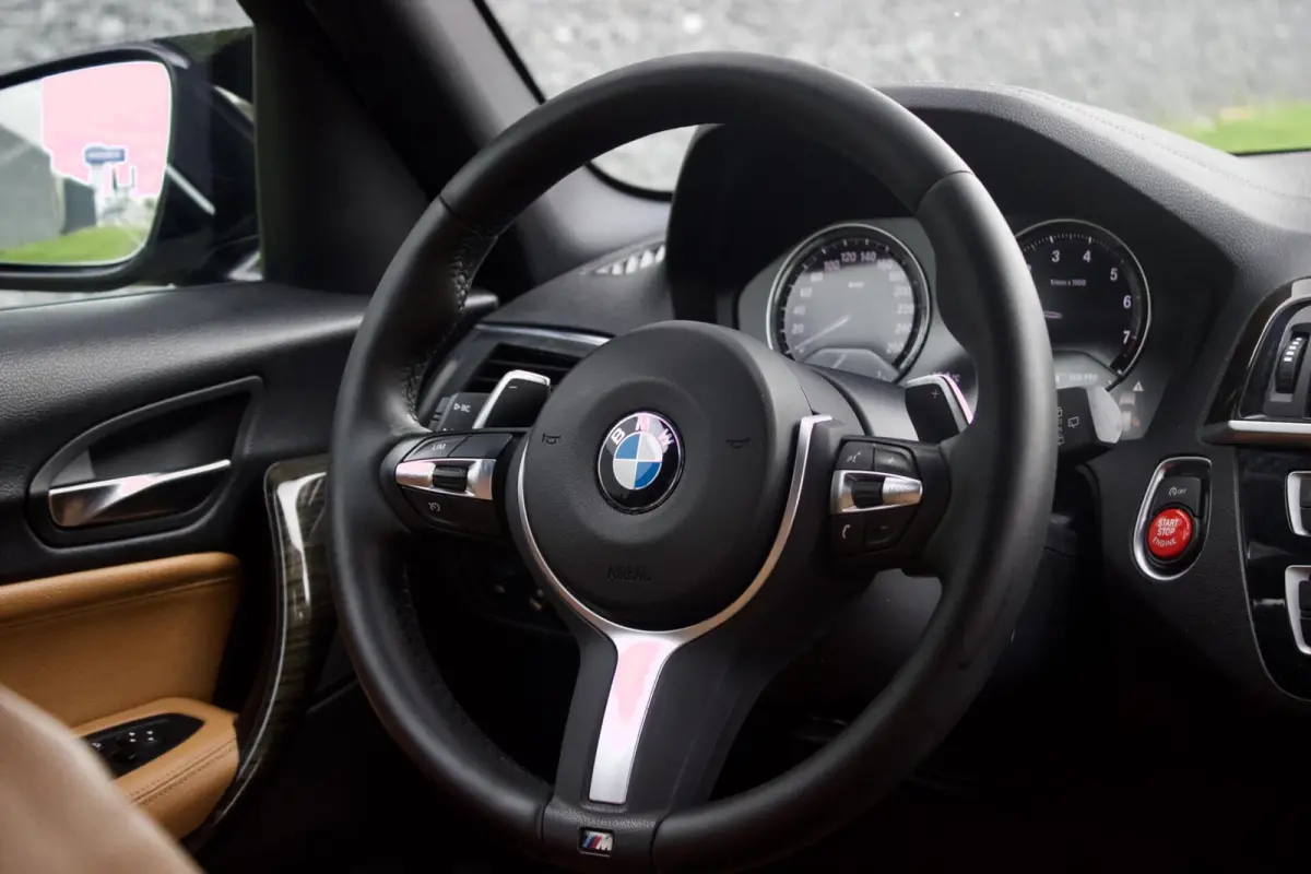 M140i Shadow | LCI2 - RWD - Navi Pro - Keyless