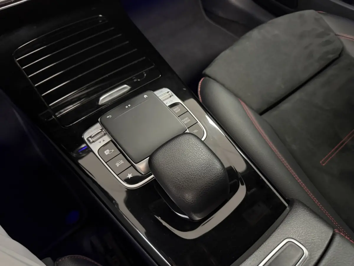 CLA 200 AMG PANO ACC SFEER TREKHAAK