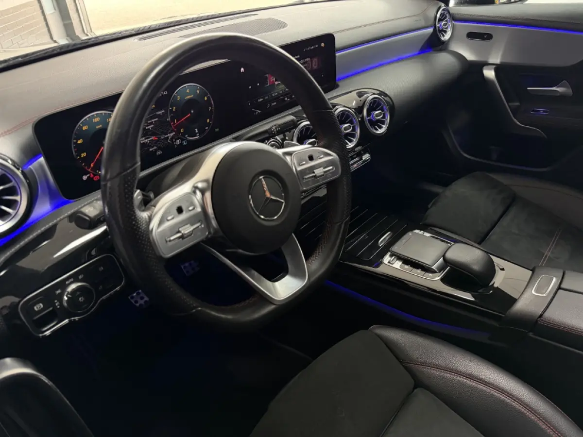CLA 200 AMG PANO ACC SFEER TREKHAAK