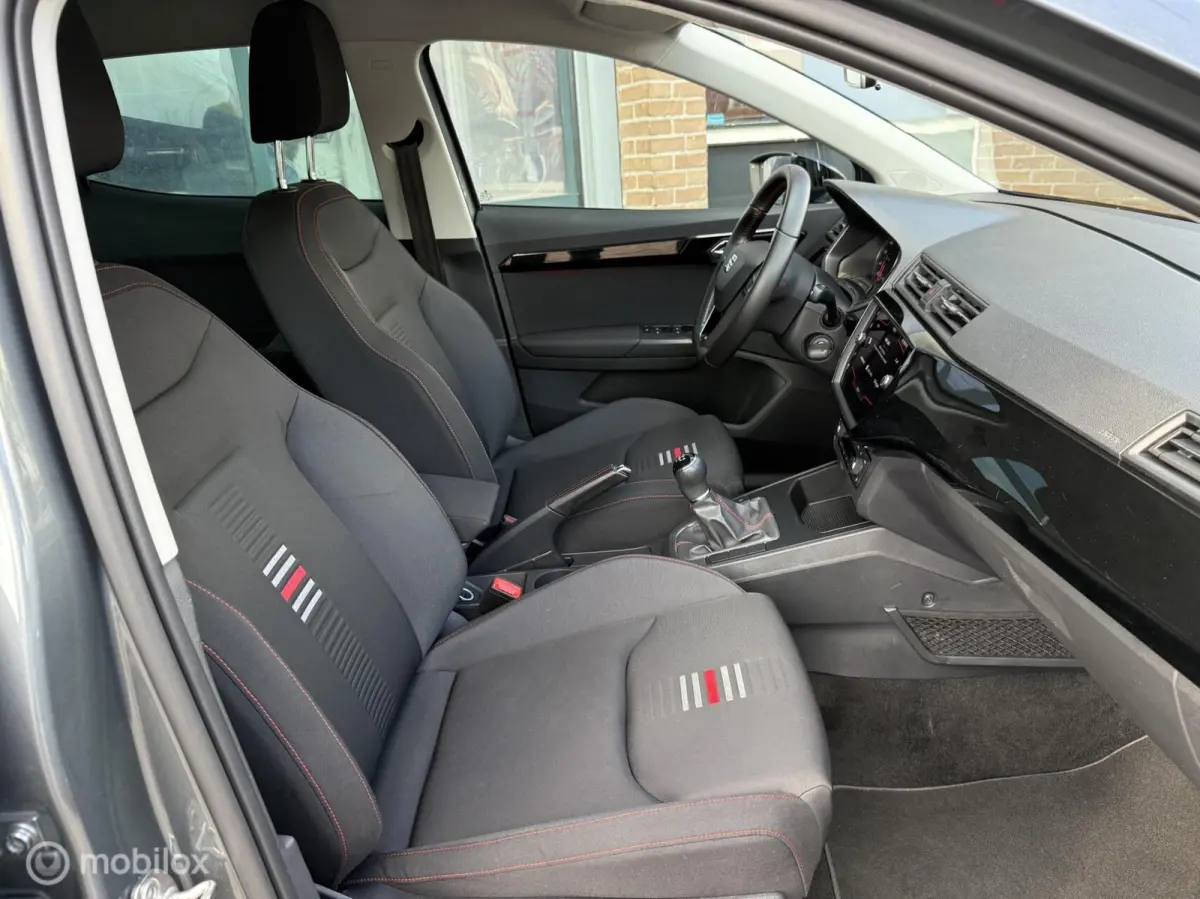 1.0 TSI FR | Stoelverwarming | Apple CarPlay