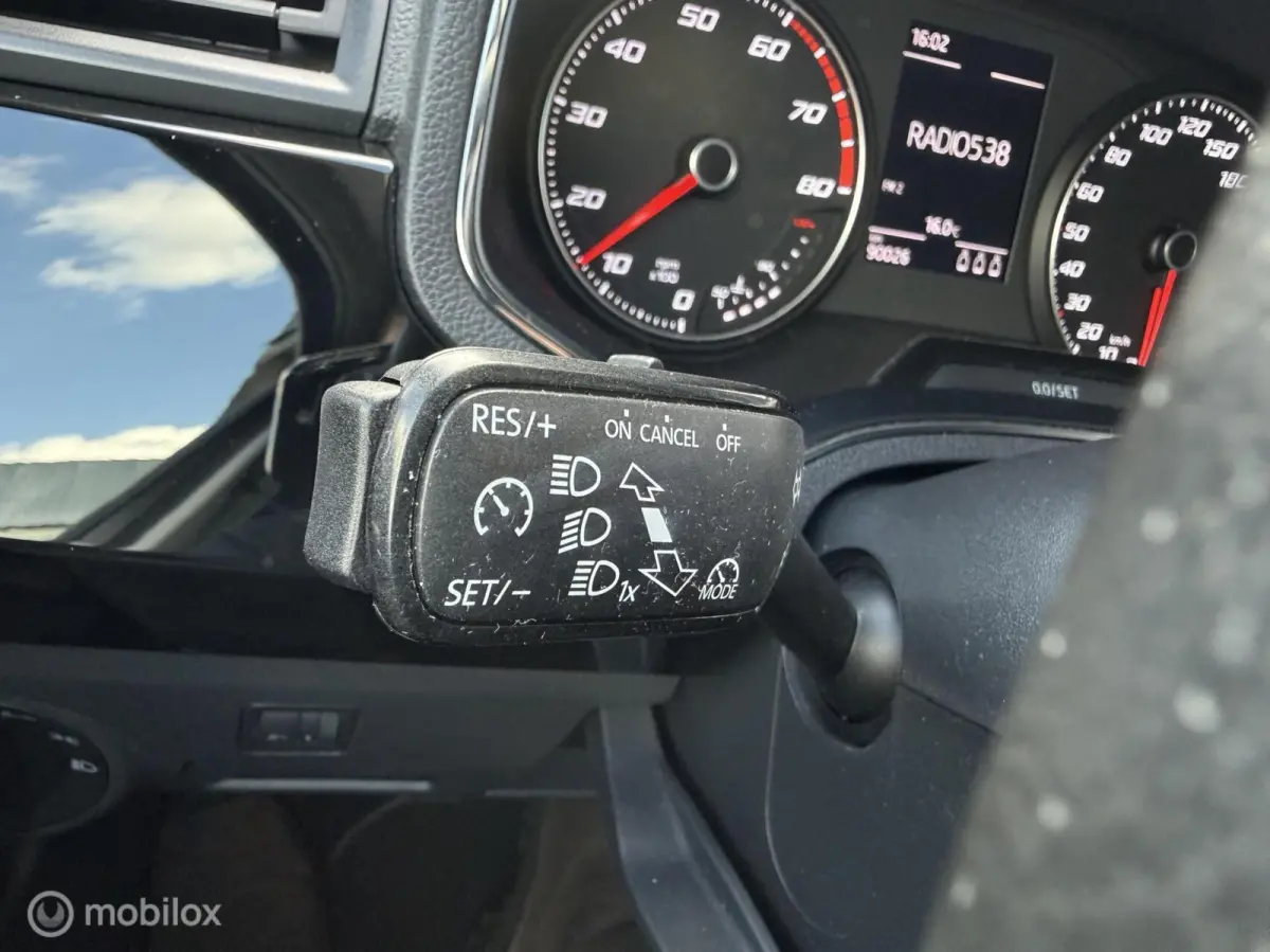 1.0 TSI FR | Stoelverwarming | Apple CarPlay