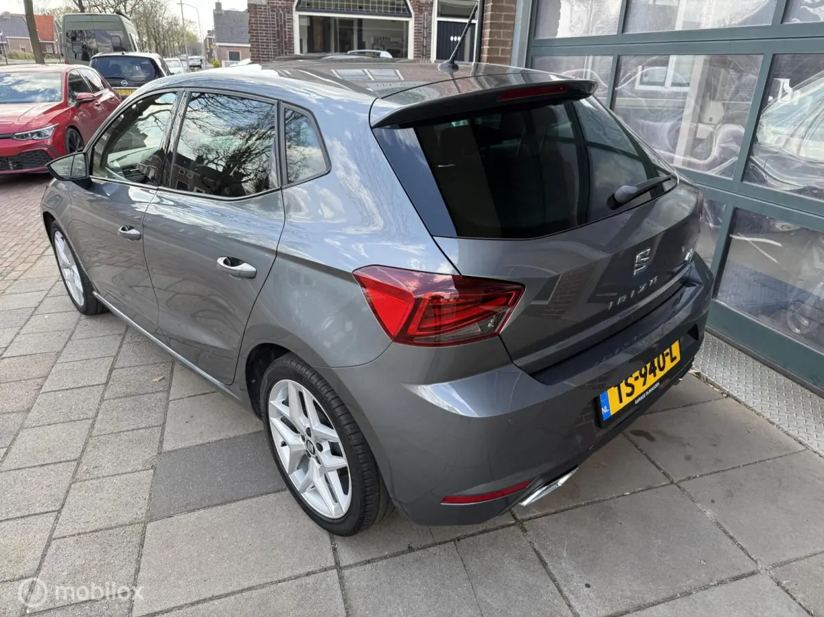1.0 TSI FR | Stoelverwarming | Apple CarPlay