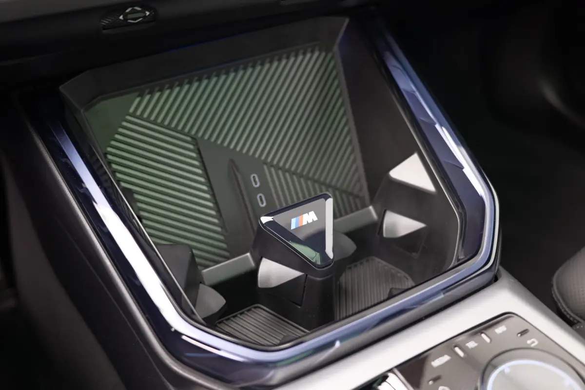 30e xDrive |Pano|M-pakket|Memory|Leder|