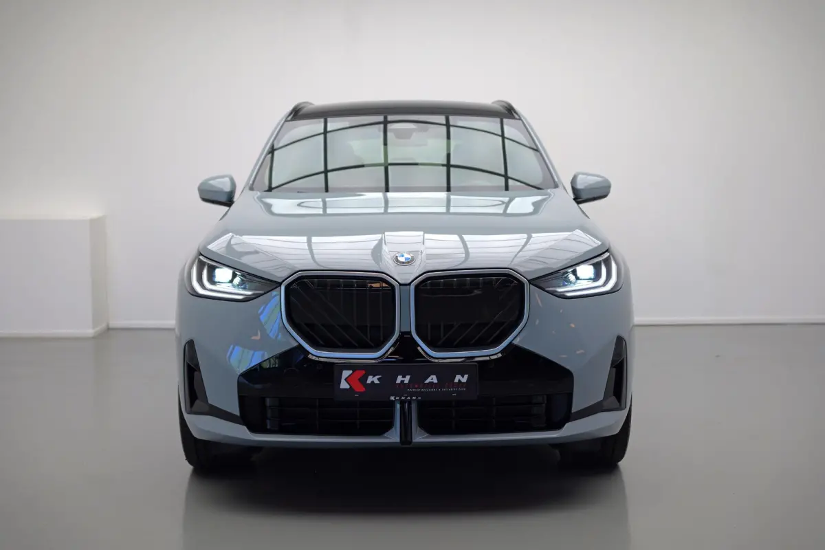 30e xDrive |Pano|M-pakket|Memory|Leder|