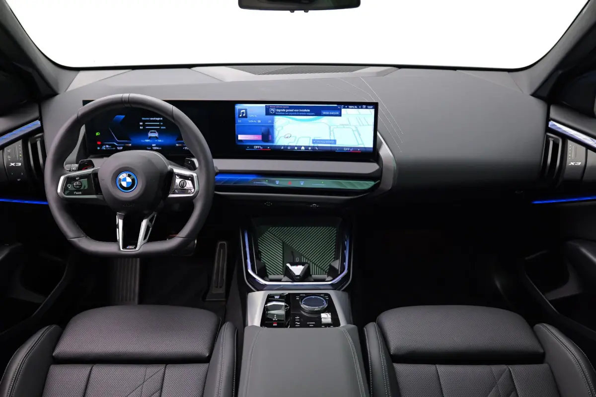 30e xDrive |Pano|M-pakket|Memory|Leder|