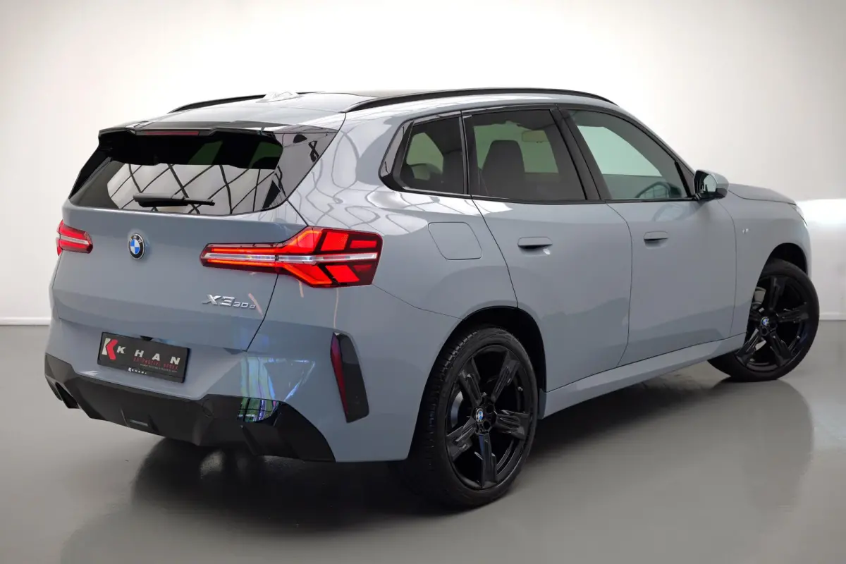 30e xDrive |Pano|M-pakket|Memory|Leder|