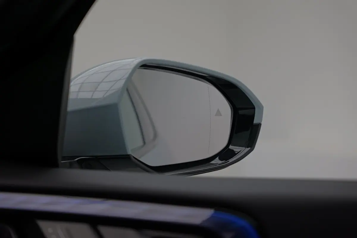 30e xDrive |Pano|M-pakket|Memory|Leder|