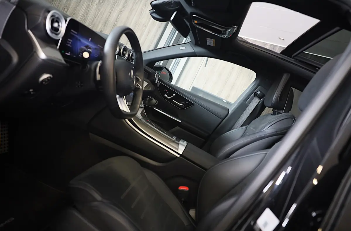 4MATIC AMG 63 Look / Memory / Digital Cockpit / Open Pano / 360 Camera / Acc / Trekhaak / Led / 21 I