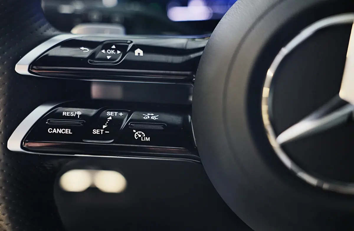 4MATIC AMG 63 Look / Memory / Digital Cockpit / Open Pano / 360 Camera / Acc / Trekhaak / Led / 21 I