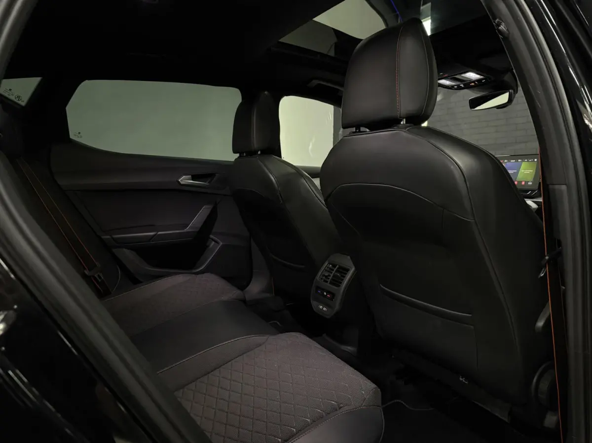 1.5 eTSI FR | Pano | Sfeer | CarPlay | ACC | PDC