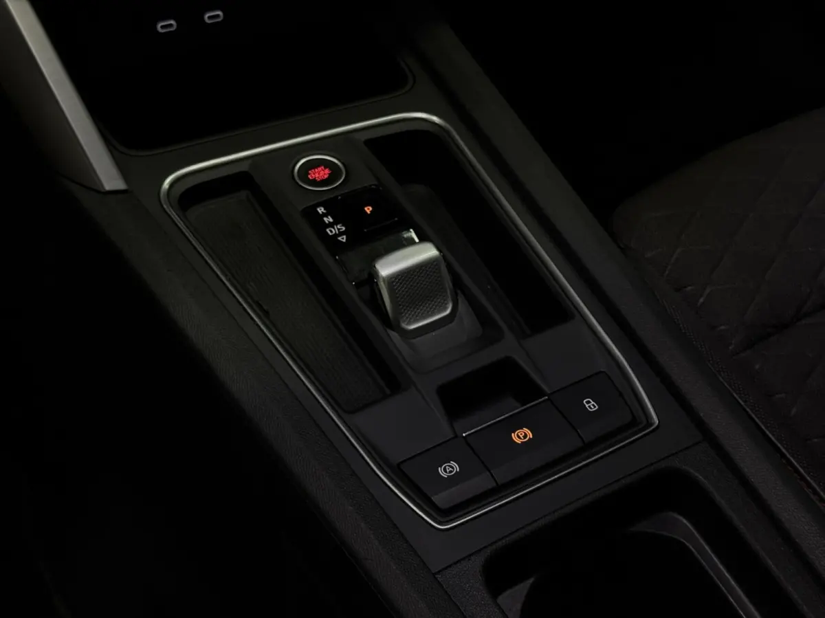 1.5 eTSI FR | Pano | Sfeer | CarPlay | ACC | PDC