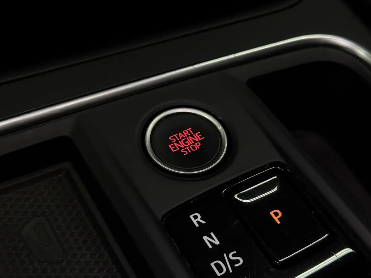 1.5 eTSI FR | Pano | Sfeer | CarPlay | ACC | PDC