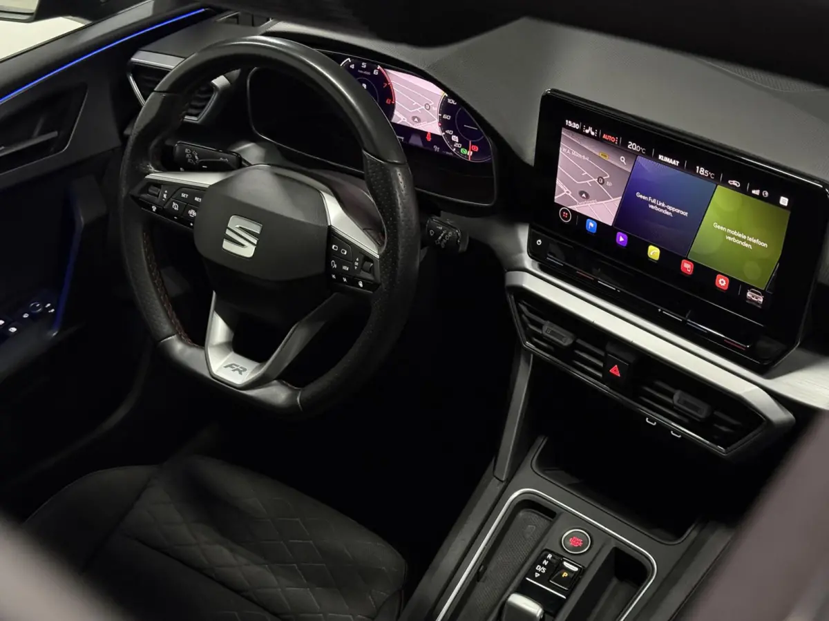 1.5 eTSI FR | Pano | Sfeer | CarPlay | ACC | PDC