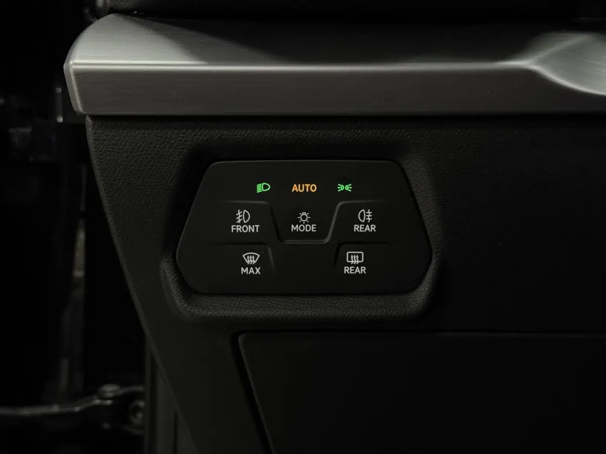 1.5 eTSI FR | Pano | Sfeer | CarPlay | ACC | PDC