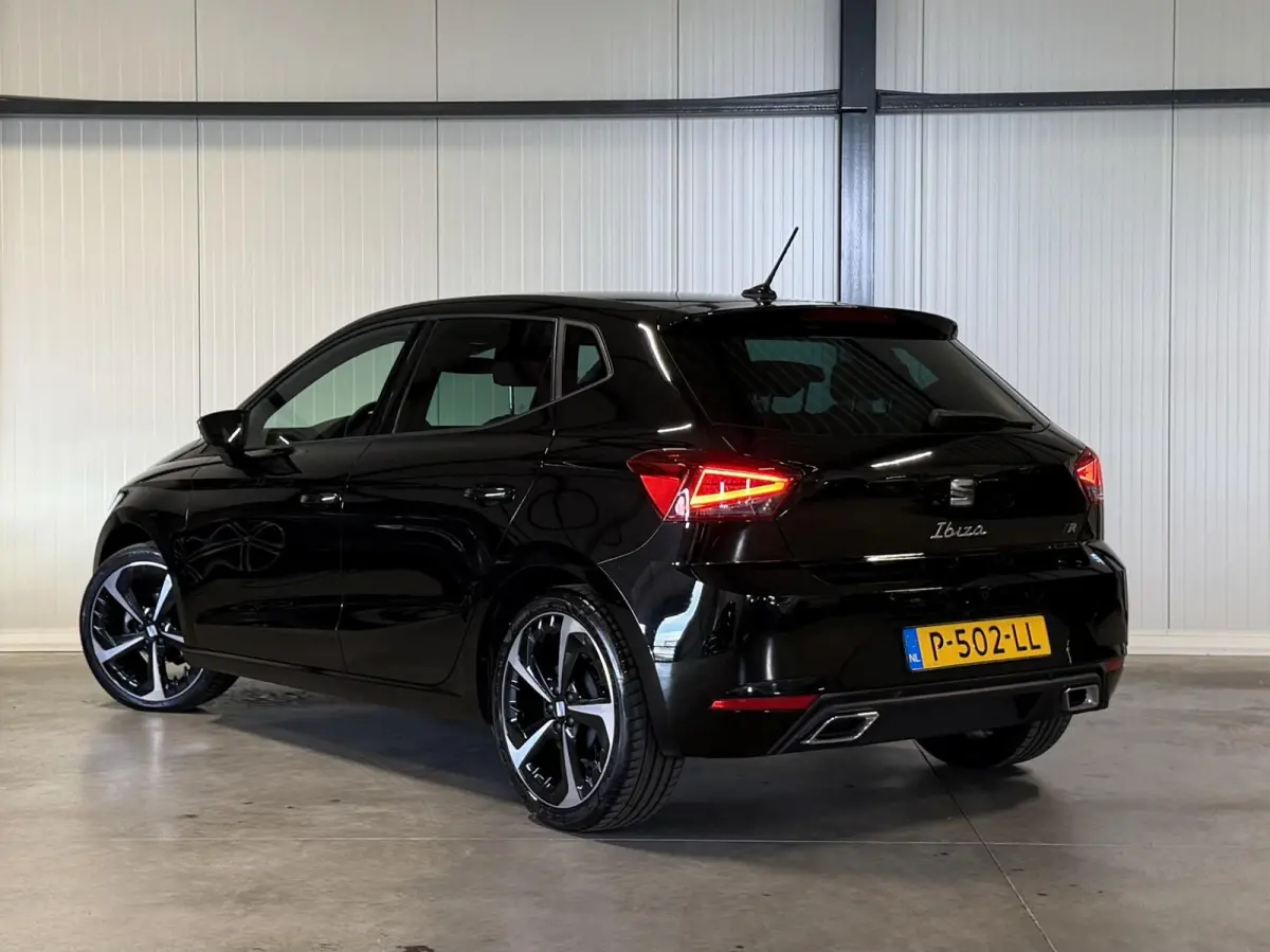 1.0 TSI FR Intense Virtual Camera Facelift Sfeer