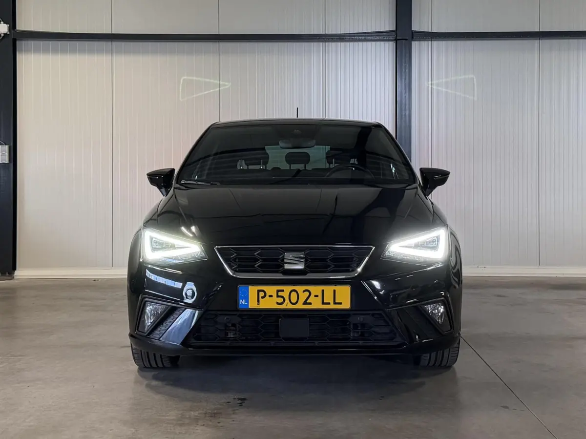 1.0 TSI FR Business Intense Virtual Camera Sfeer