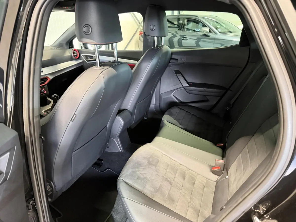 1.0 TSI FR Intense Virtual Camera Facelift Sfeer