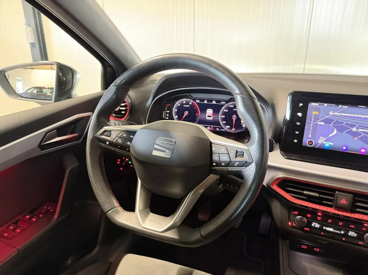 1.0 TSI FR Intense Virtual Camera Facelift Sfeer