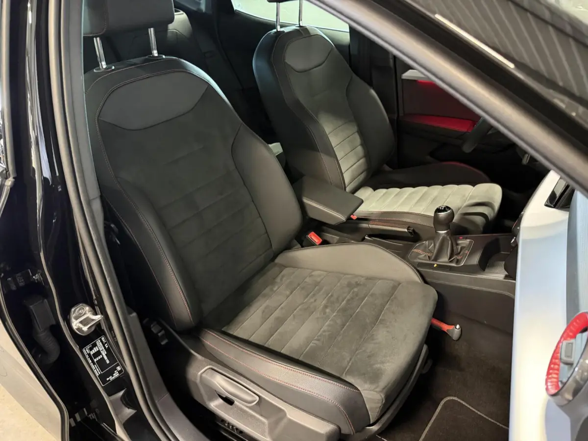 1.0 TSI FR Intense Virtual Camera Facelift Sfeer