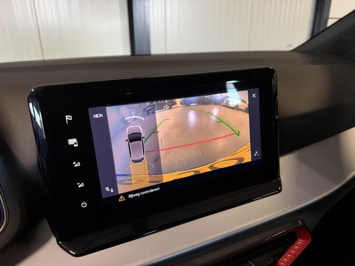 1.0 TSI FR Intense Virtual Camera Facelift Sfeer