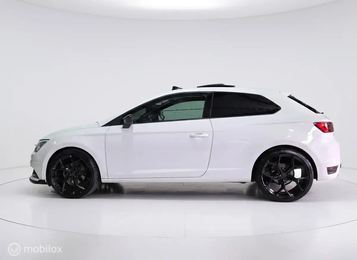 1.4 FR Aero|Pano|Virtual|Schaalstoelen Cupra|Led|Camera|Carplay|Kleppen uitlaatsyteem|