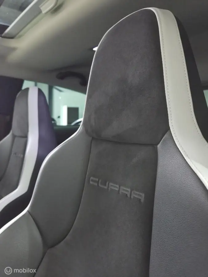1.4 FR Aero|Pano|Virtual|Schaalstoelen Cupra|Led|Camera|Carplay|Kleppen uitlaatsyteem|