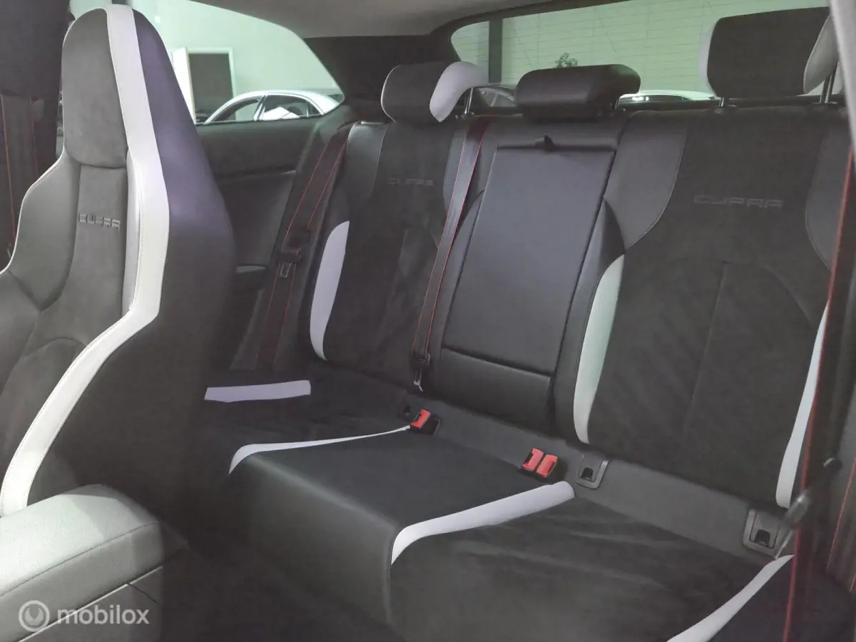 1.4 FR Aero|Pano|Virtual|Schaalstoelen Cupra|Led|Camera|Carplay|Kleppen uitlaatsyteem|