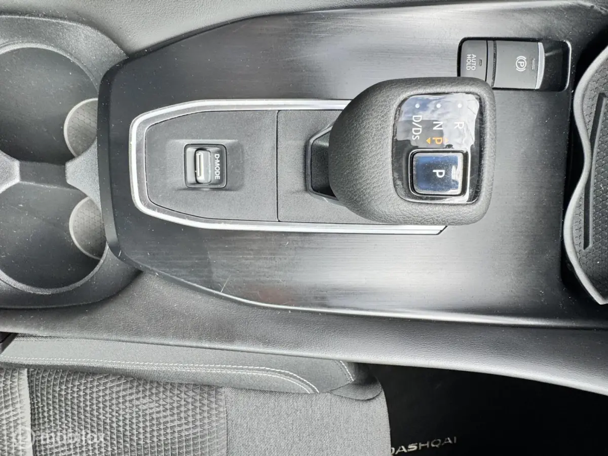 1.3 MHEV Hybride Xtronic N-Connecta Two-Tone