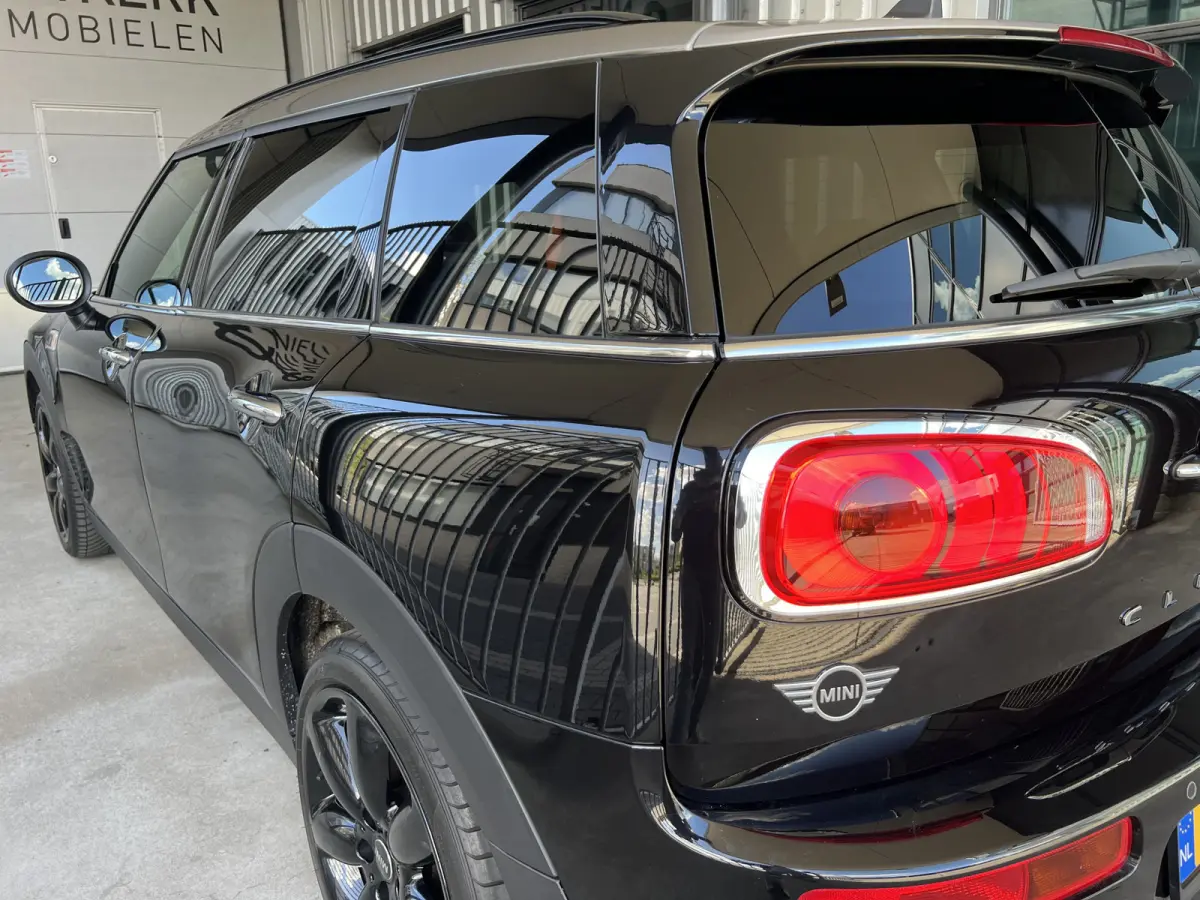 Mini 1.5 Cooper Chili | AUTOMAAT | SCHUIF/KANTELDAK | CARPLAY/ANDROID | NAVI | CRUISE CONTROL | PDC | CLIMATE CONTROL | LMV 18'' | STOELVERWARMING | KEYLESS | LED | BLUETOOTH | ALL-SEASON BA