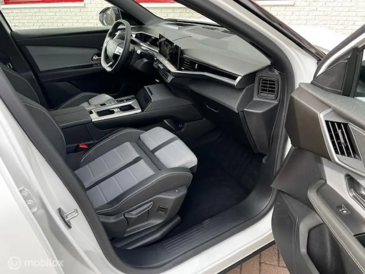1.2 Turbo Hybrid GS-LINE AUTOMAAT/360CAM/