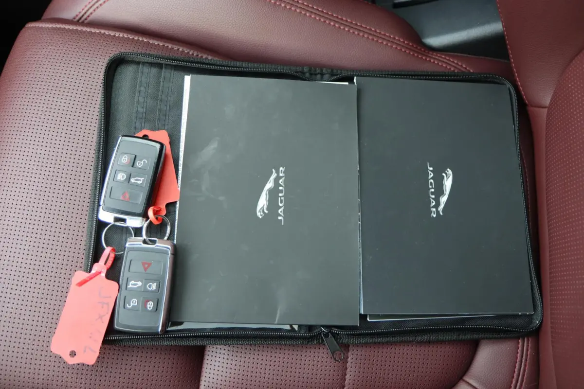 P300e 309PK R-Dynamic AWD | Pano | Leder | Meridian | Digidash | ACC