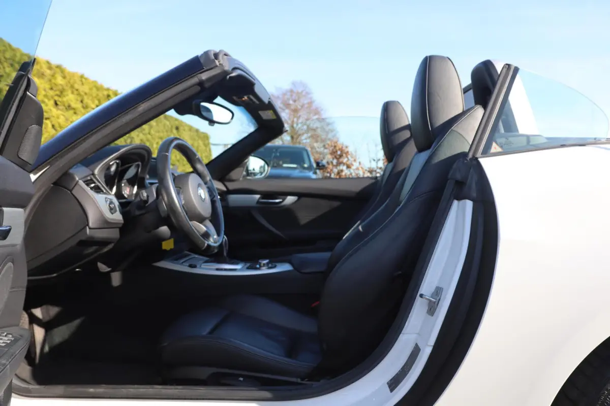 Automaat M-Sport || 24DKM 📉 | 1e eigenaar 👤 | Leder 🛋️ | Navi 🧭 | M-Sport ✨