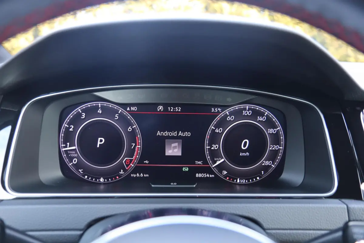 GTI Performance 245PK DSG Virtual | Carplay