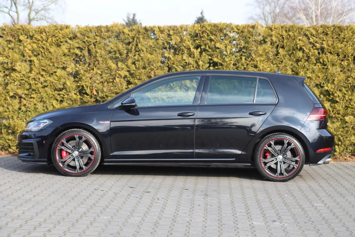 GTI Performance 245PK DSG Virtual | Carplay