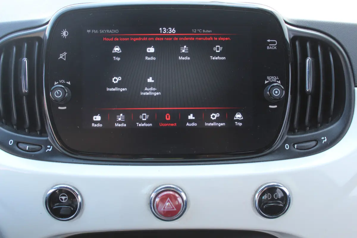 1.0 Hybrid Apple carplay/ Android auto l 15" velgen l Airco l Cruise control