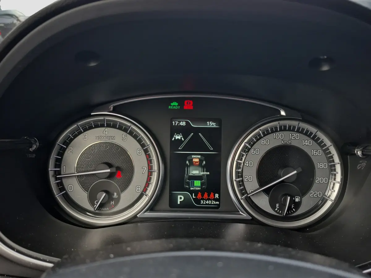1.5 Hybrid Select Trekhaak | Stoelverwarming | Full LED | Keyless | Camera | Adaptive CC |