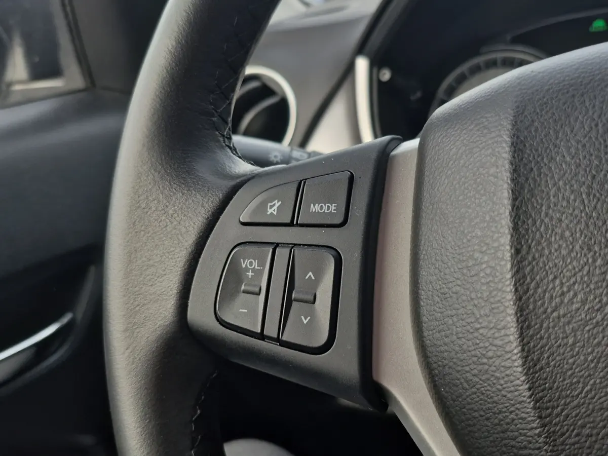 1.5 Hybrid Select Trekhaak | Stoelverwarming | Full LED | Keyless | Camera | Adaptive CC |
