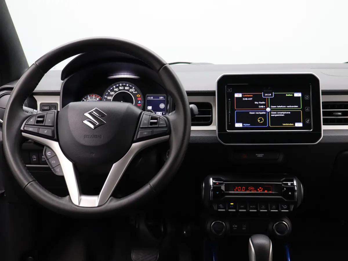 1.2 Smart Hybrid Style | Climate Control | Achteruitrijcamera | Navigatiesysteem