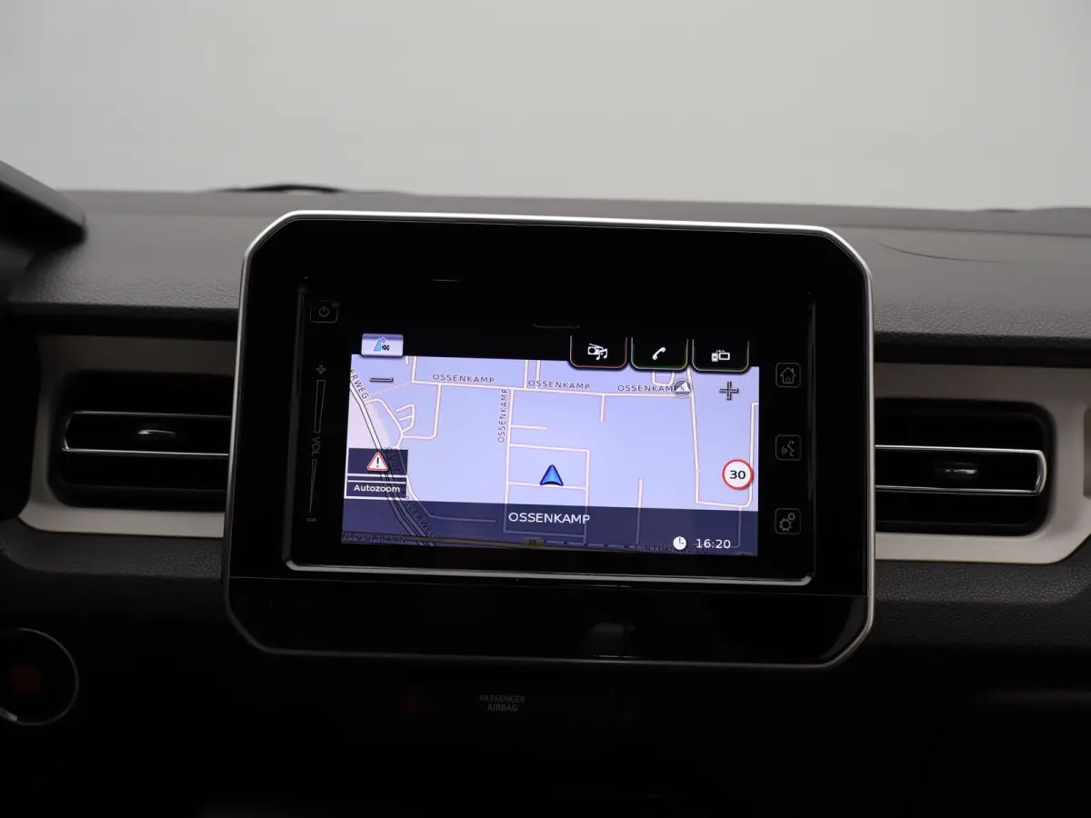 1.2 Smart Hybrid Style | Climate Control | Achteruitrijcamera | Navigatiesysteem