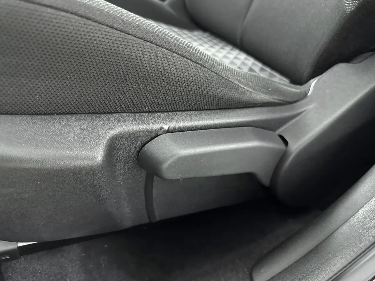 1.0 e-VTi Active | 1ste eigenaar | Airco | Snelheidsbegrenzer | Bluetooth carkit |