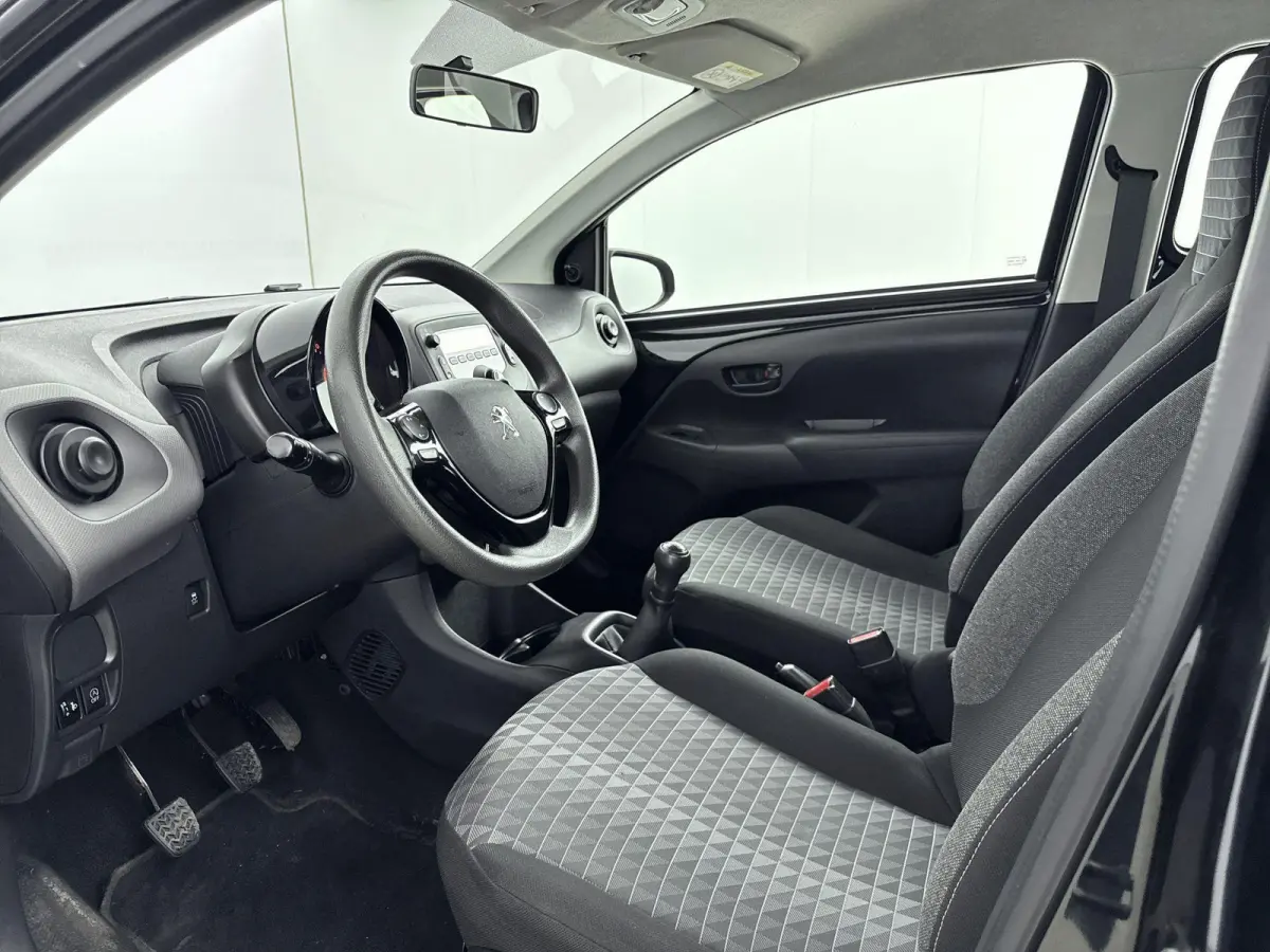 1.0 e-VTi Active | 1ste eigenaar | Airco | Snelheidsbegrenzer | Bluetooth carkit |