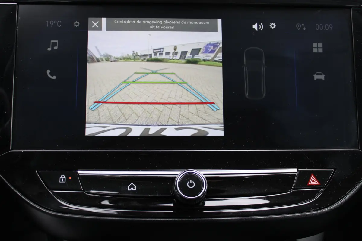 Edition Hybrid 110pk Automaat / Navigatie via Carplay / Camera / Parkeersensoren / Dodehoek / Airco / LED| Voorraadvoordeel !