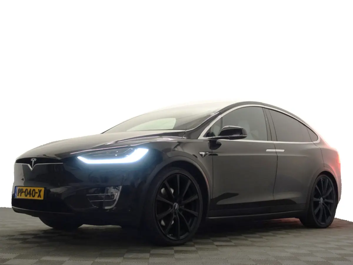 90D Base SOH 91%, Luchtvering, Full Memory, 21inch Vossen, Autopilot