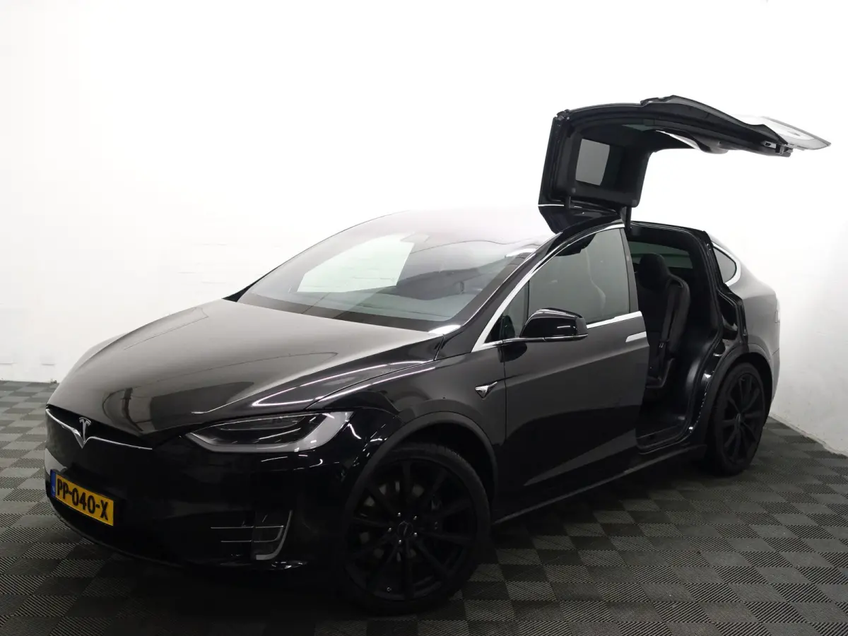 90D Base SOH 91%, Luchtvering, Full Memory, 21inch Vossen, Autopilot
