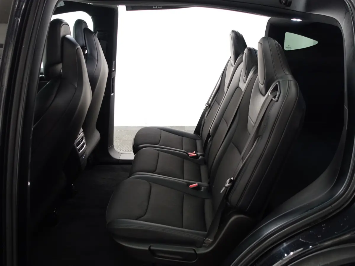 90D Base SOH 91%, Luchtvering, Full Memory, 21inch Vossen, Autopilot