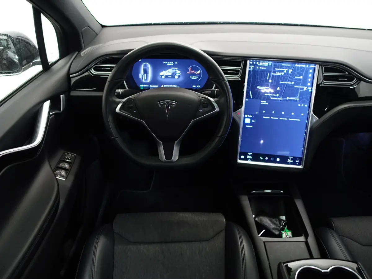 90D Base SOH 91%, Luchtvering, Full Memory, 21inch Vossen, Autopilot